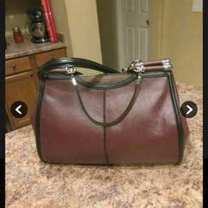 Coach Madison Pinnacle